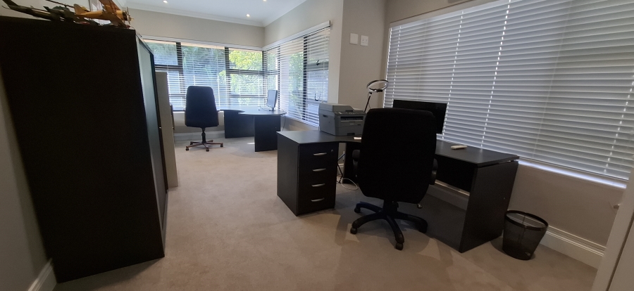 4 Bedroom Property for Sale in Gonubie Eastern Cape